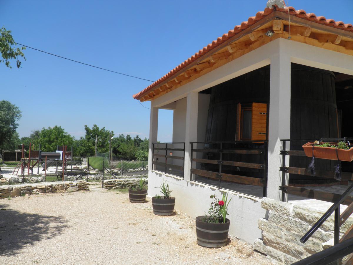 Agroturizam Duvancic - Konoba Dida Marka Drniš Buitenkant foto